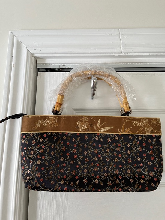 Source Unknown Handbags - Source Unknown Black and Gold Floral Jacquard Shoulder Bag